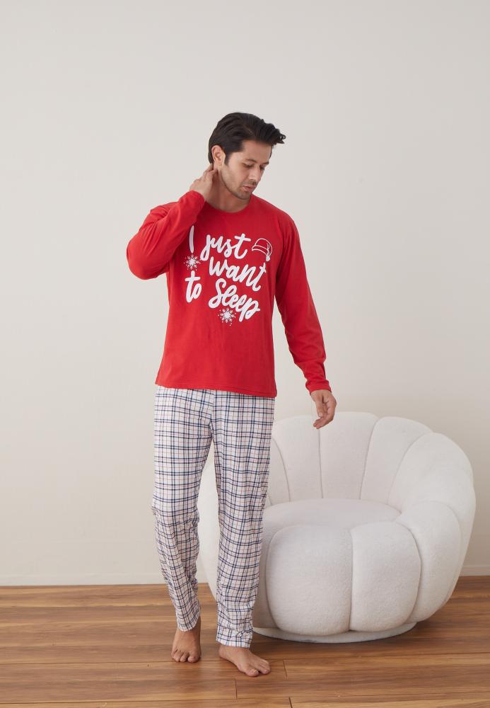 Pijama barbati Craciun , maneca lunga ,pantaloni lungi,Culoare Rosu ,Engros